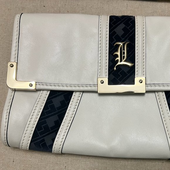 L.A.M.B. Clutch - Picture 7 of 9